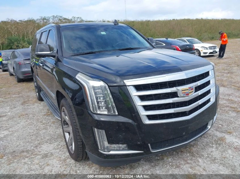 Cadillac Escalade ESV LUXURY, снимка 1 - Автомобили и джипове - 48435298