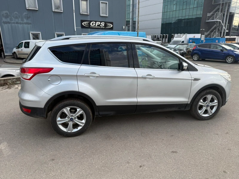 Ford Kuga, снимка 9 - Автомобили и джипове - 48888867