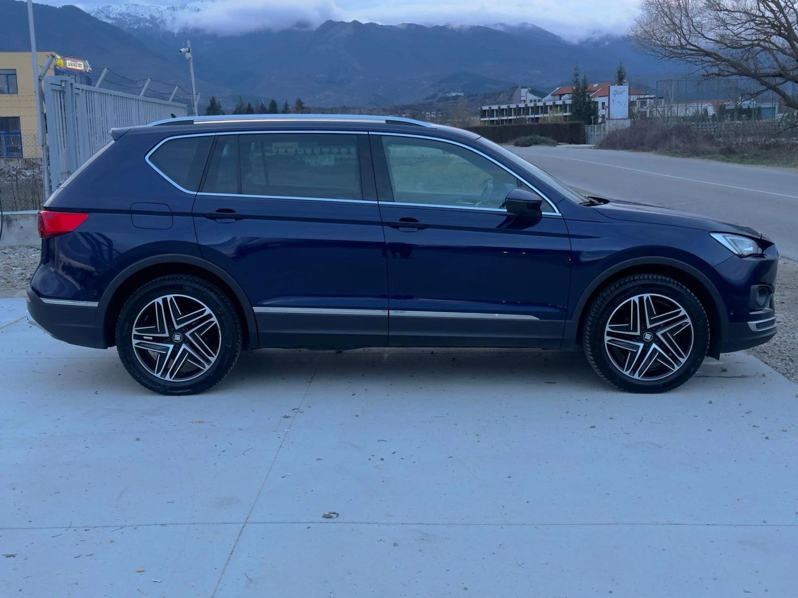 Seat Tarraco 2.0 TDi Xcellence 4x4/ Кожа/ Навигация/ Камера - изображение 4