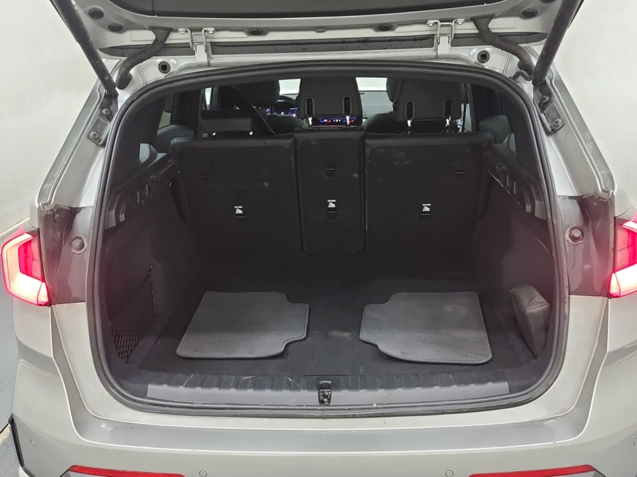 BMW X1 *  *    *   *  | Mobile.bg   16