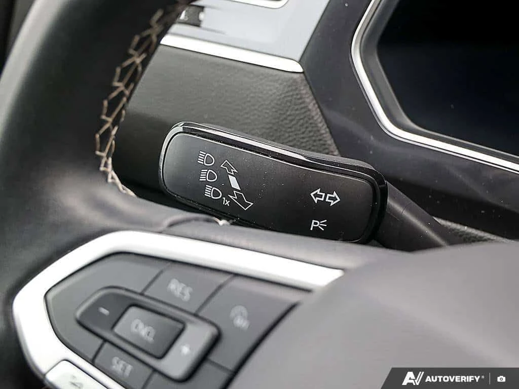 VW Tiguan * TrendlineONE OWNER, ACCIDENT FREE, AWD, THIRD RO | Mobile.bg � ����������� 16