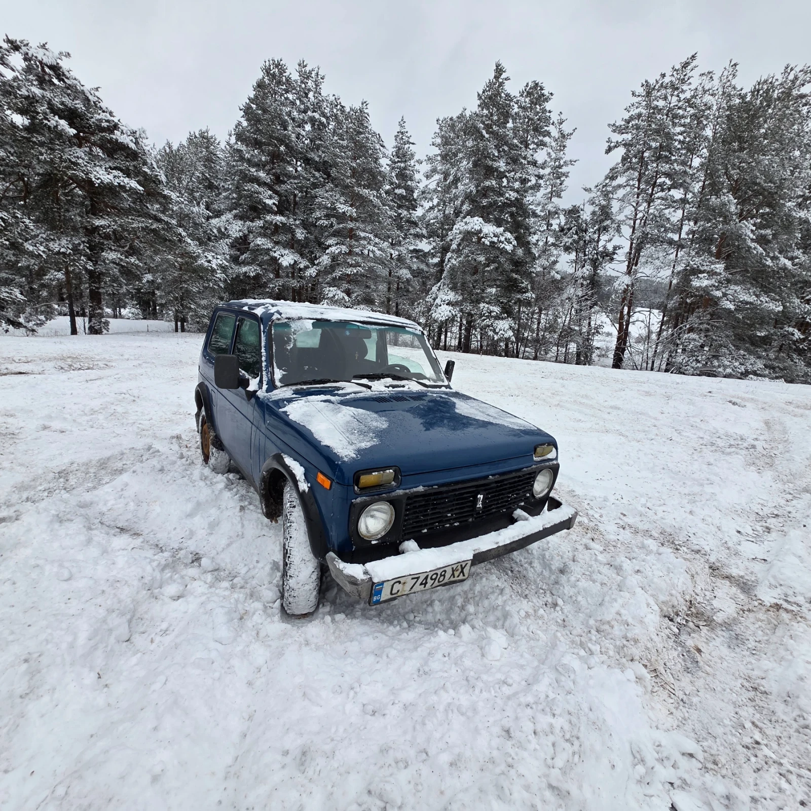 Lada Niva, снимка 9 - Автомобили и джипове - 54071381