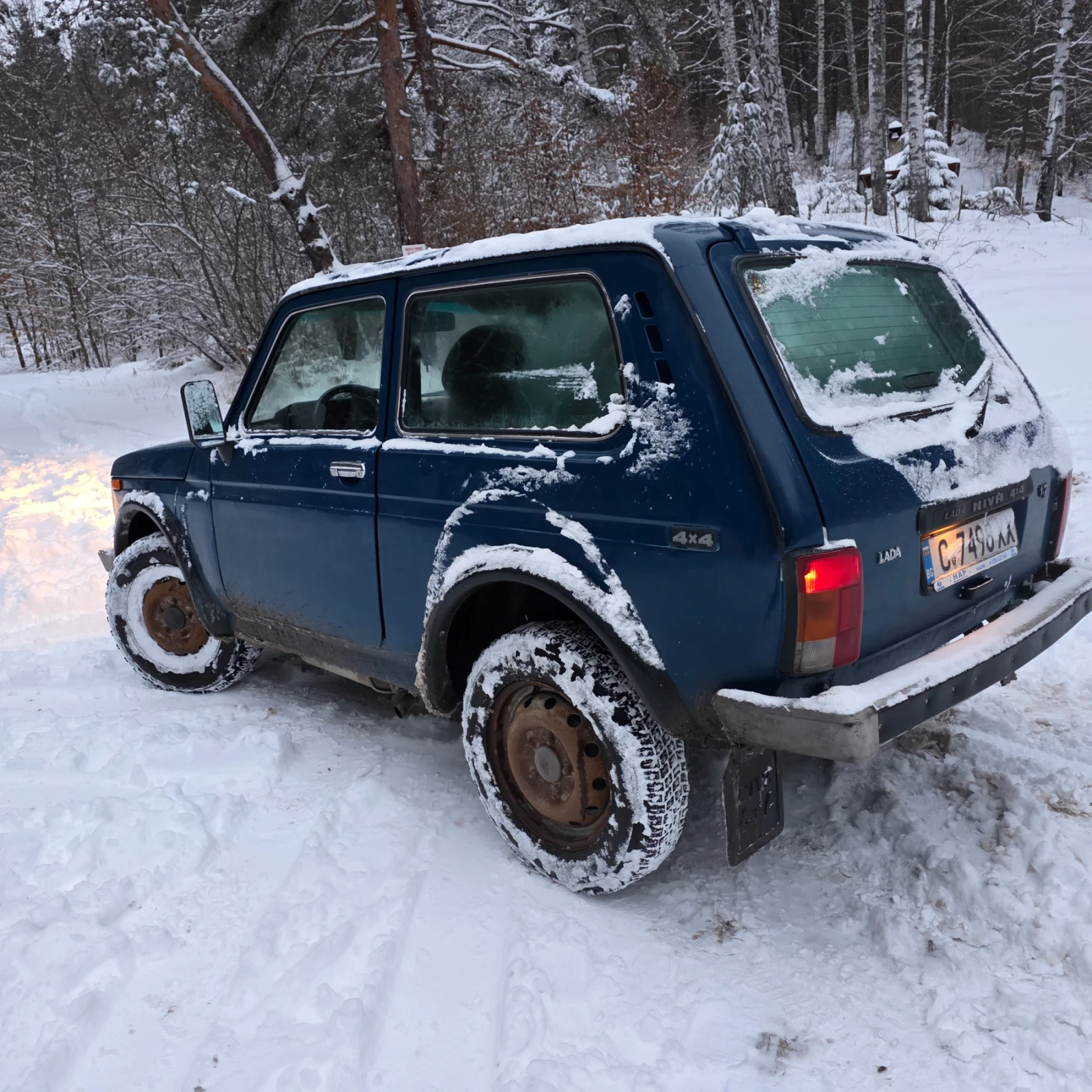 Lada Niva, снимка 2 - Автомобили и джипове - 54071381
