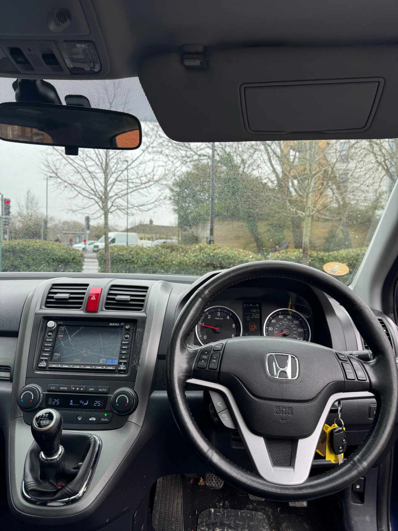 Honda Cr-v, снимка 7 - Автомобили и джипове - 54165544