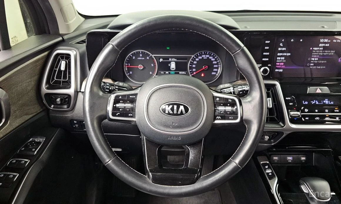 Kia Sorento 2.2 D PRESTIGE* 4x4* ПОДГРЕВ* ОБДУХВАНЕ* KEYLESS* , снимка 9 - Автомобили и джипове - 54218970