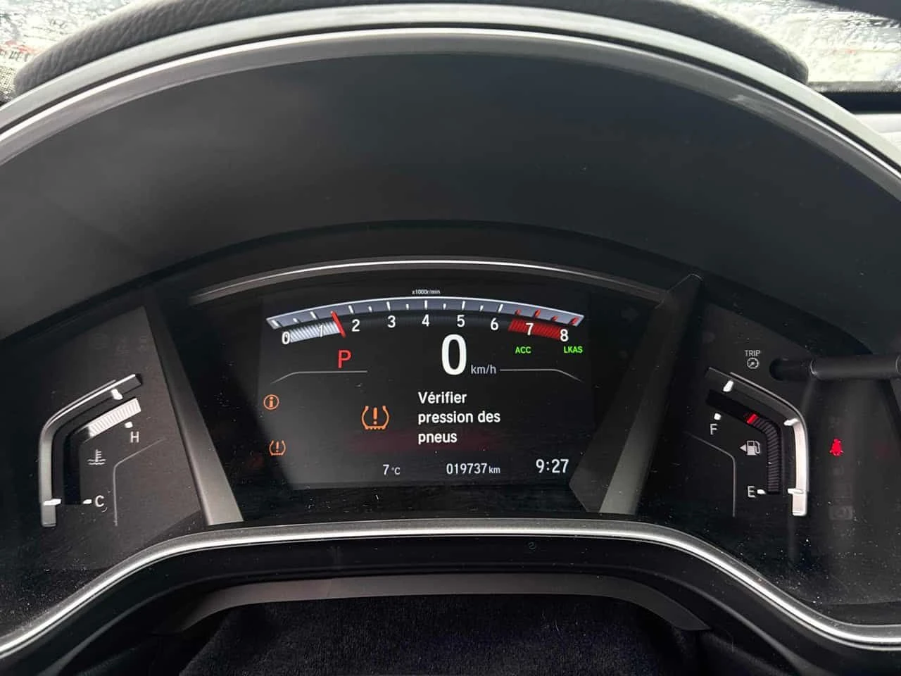 Honda Cr-v * Sport * 2 КЛЮЧА * ПРЕДСТАВИТЕЛСТВО * ПОДГРЕВ, снимка 8 - Автомобили и джипове - 54225059