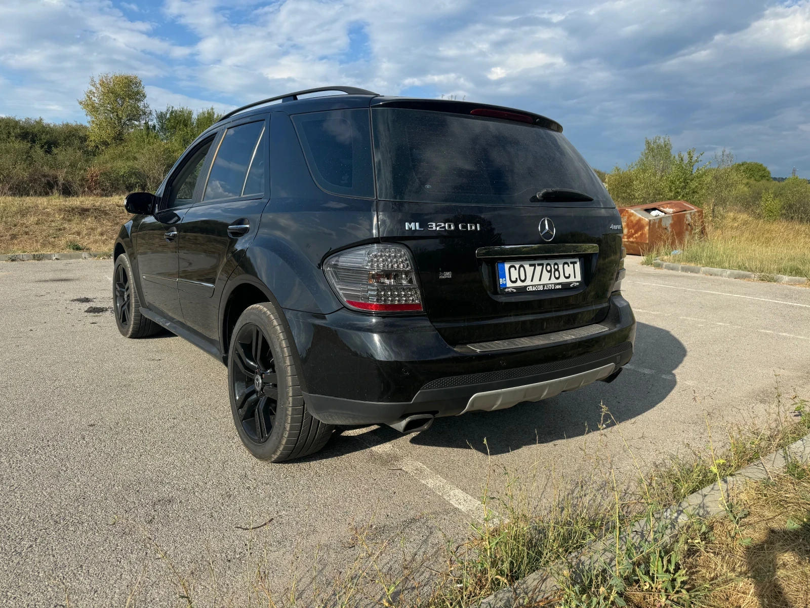Mercedes-Benz ML 320, снимка 7 - Автомобили и джипове - 54526438