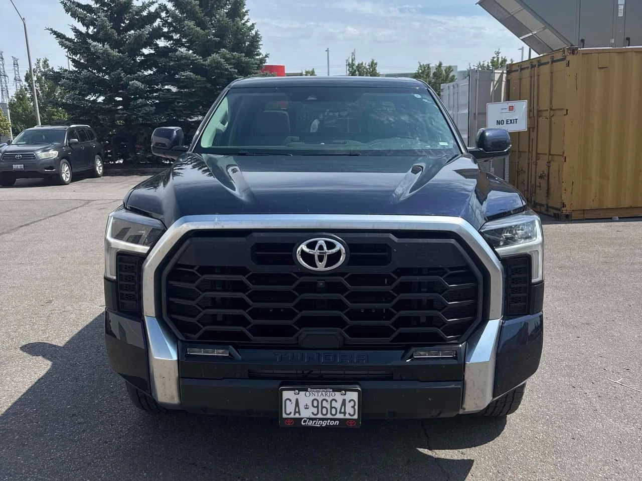 Toyota Tundra * Limited * АВТОКРЕДИТ БЕЗ ПЪРВОНАЧАЛНА ВНОСКА* , снимка 6 - Автомобили и джипове - 55183145