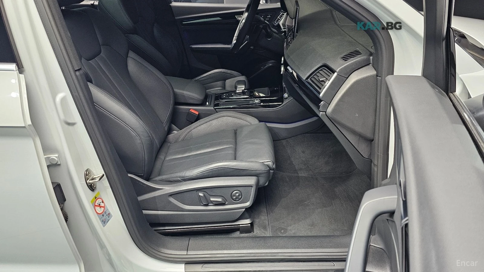 Audi Q5 45 TFSI QUATTRO PREMIUM, снимка 9 - Автомобили и джипове - 55413473
