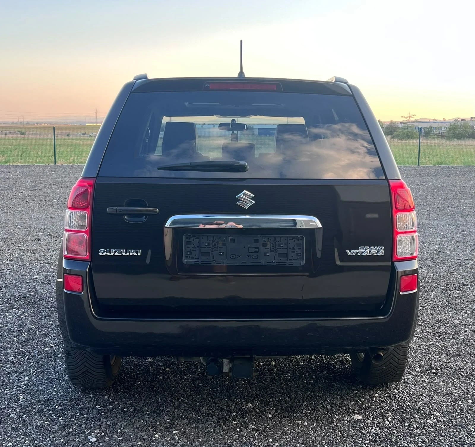 Suzuki Grand vitara 1.9DDIS//NAVI/4x4/камера , снимка 6 - Автомобили и джипове - 55739437