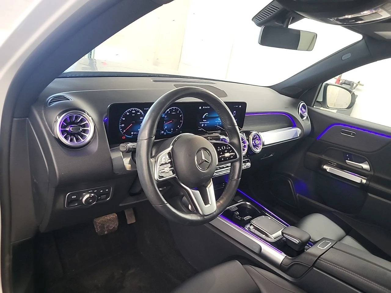 Mercedes-Benz GLB GLB 250, снимка 10 - Автомобили и джипове - 55800731
