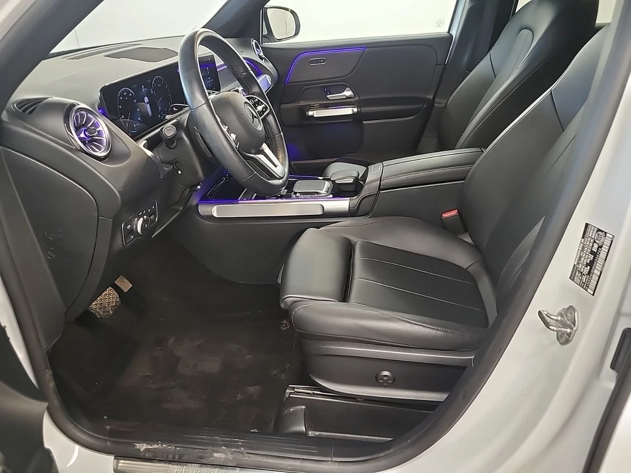 Mercedes-Benz GLB GLB 250, снимка 5 - Автомобили и джипове - 55800731