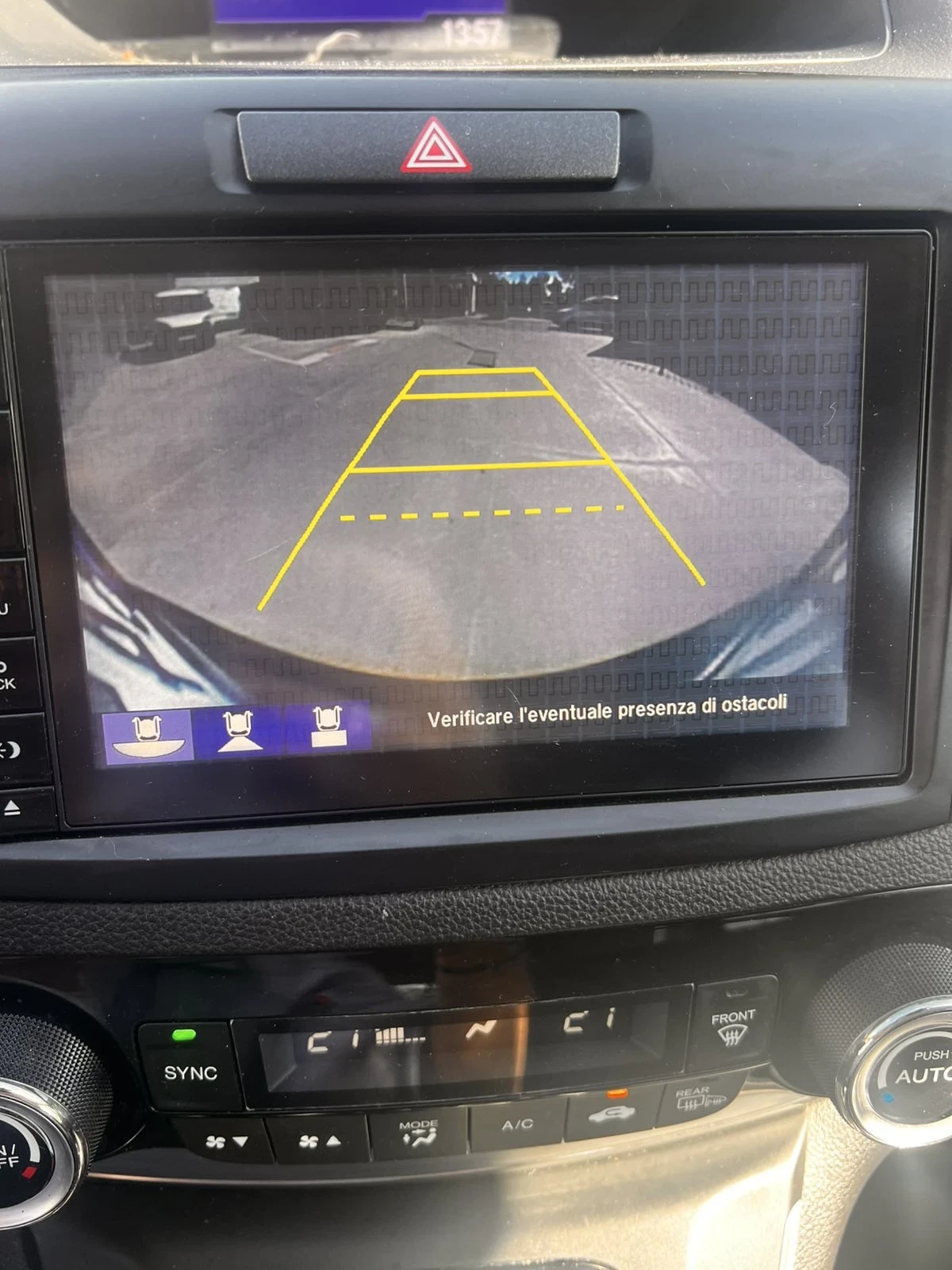 Honda Cr-v LED* 4x4* Camera* Alcantara, снимка 11 - Автомобили и джипове - 56259698