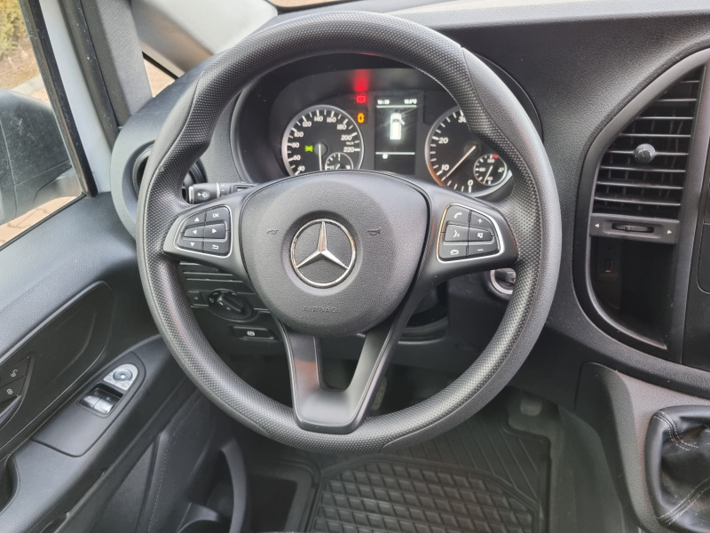 Mercedes-Benz Vito 2.2D 136 к.с. 8 места ЕВРО 6 2019 година, снимка 12 - Бусове и автобуси - 41432178