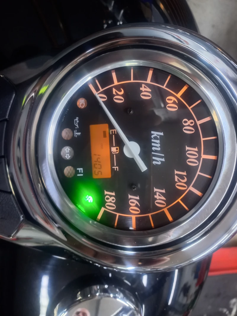 Suzuki Intruder 800-1405 km, снимка 8 - Мотоциклети и мототехника - 53499476