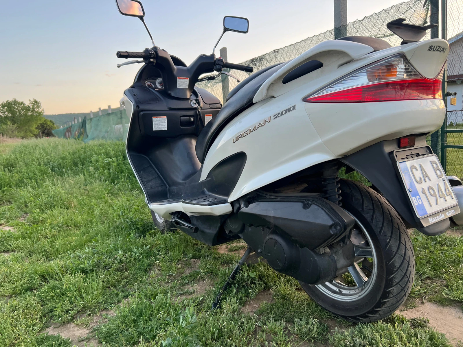 Suzuki Burgman 200i - изображение 5