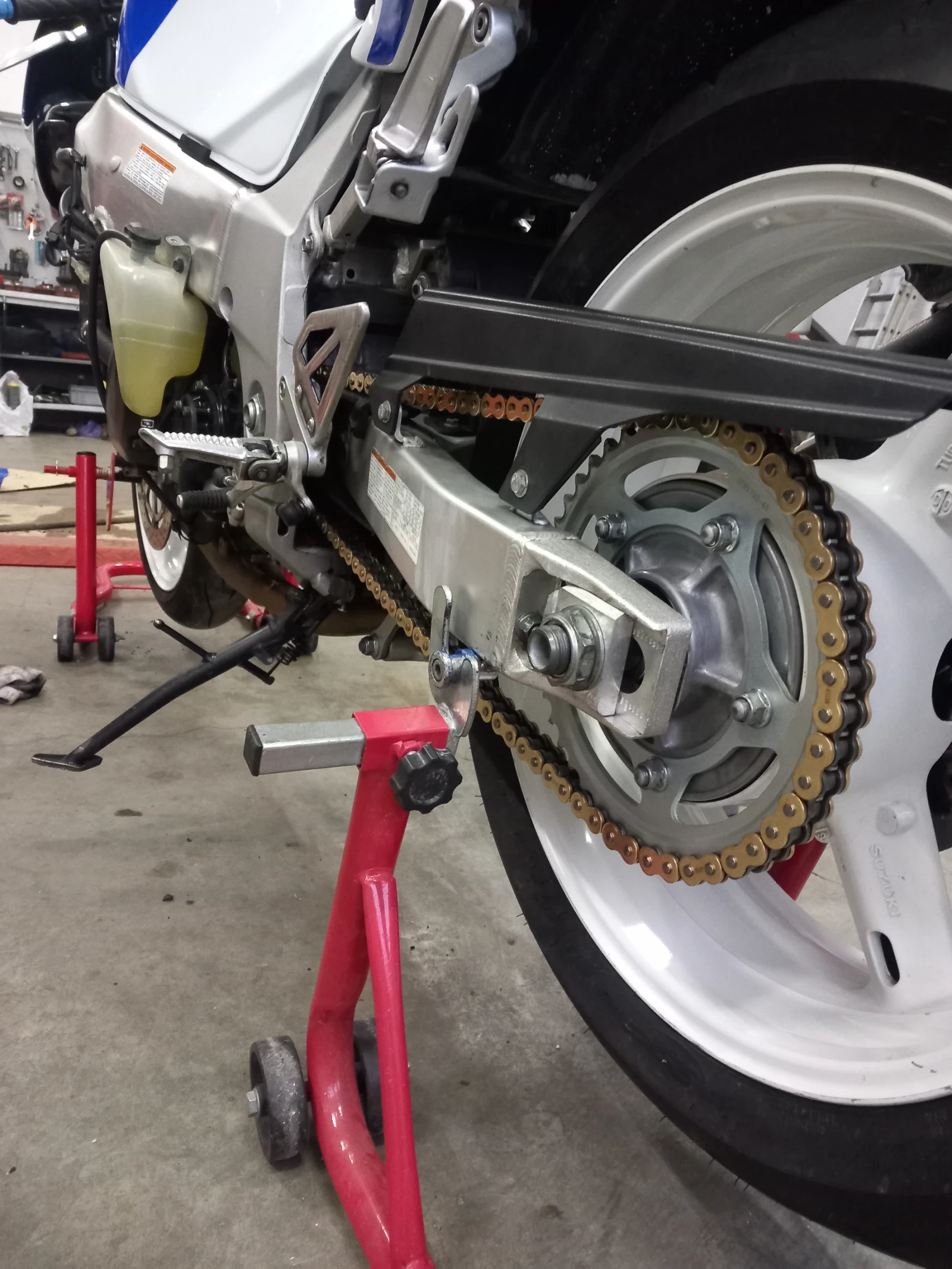 Suzuki Gsxr K1 - изображение 10