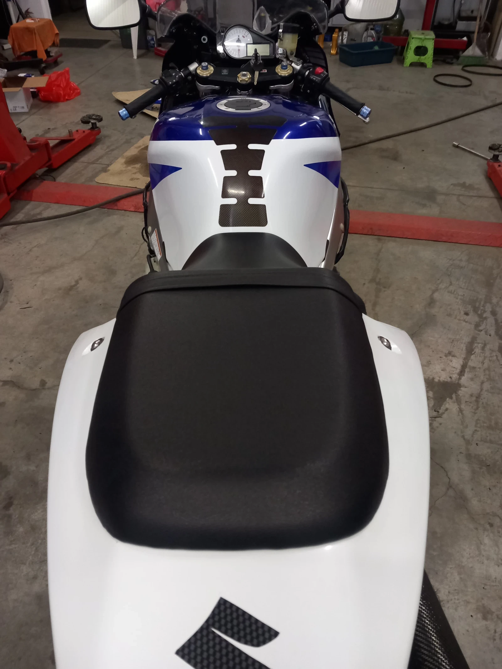 Suzuki Gsxr K1 - изображение 7