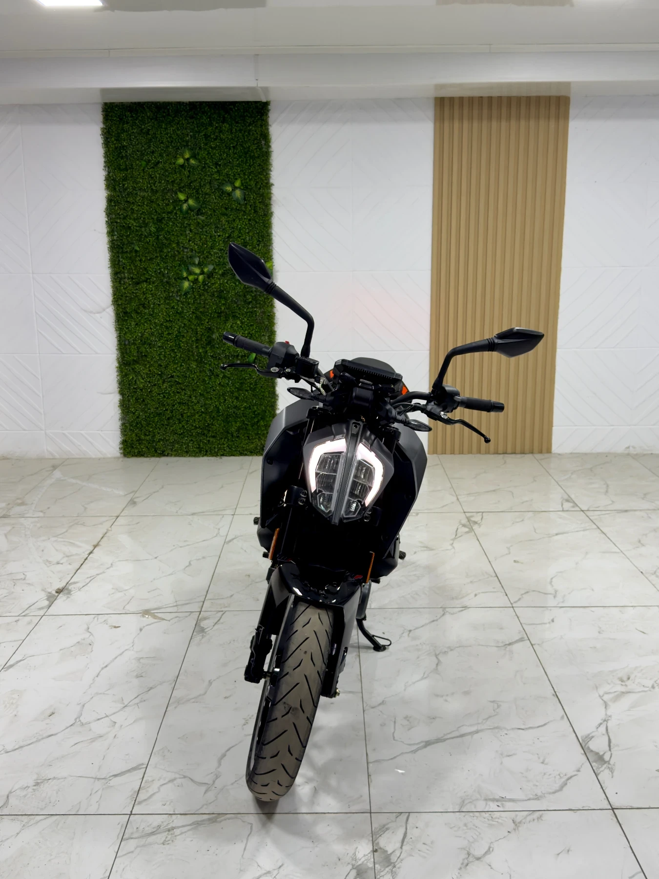 Ktm Duke DUKE 390, снимка 4 - Мотоциклети и мототехника - 56379940