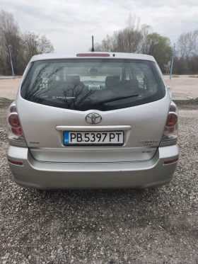 Toyota Corolla verso 2.2 136к.с, снимка 5