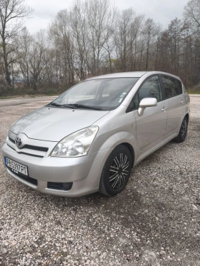 Toyota Corolla verso 2.2 136к.с, снимка 1