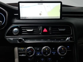 Genesis G70 2.0 Automatic, снимка 15