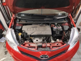 Toyota Yaris 1.3 6скор., снимка 3