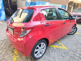 Toyota Yaris 1.3 6скор., снимка 15