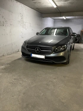 Mercedes-Benz E 220 4x4* Digital* LED, снимка 2