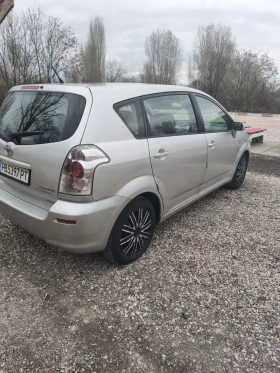 Toyota Corolla verso 2.2 136к.с - 2900 € / 5671.91 лв. - 30568603 3