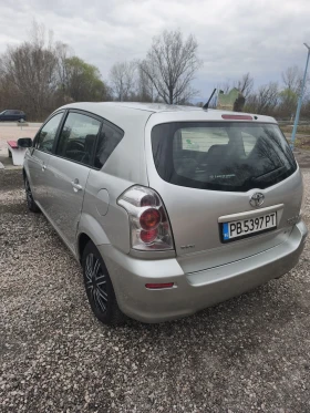 Toyota Corolla verso 2.2 136к.с - 2900 € / 5671.91 лв. - 30568603 4