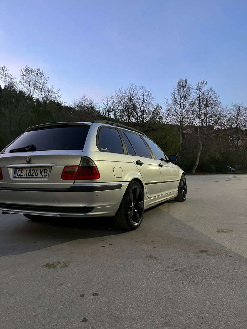 BMW 320, снимка 2 - Автомобили и джипове - 45639497