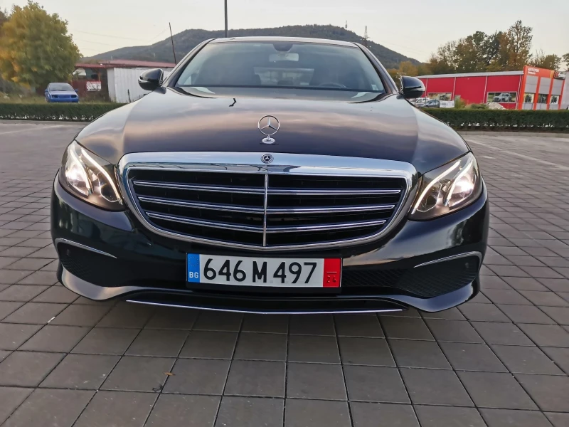 Mercedes-Benz E 220 220-4Matic-194-TOP, снимка 1 - Автомобили и джипове - 47370985