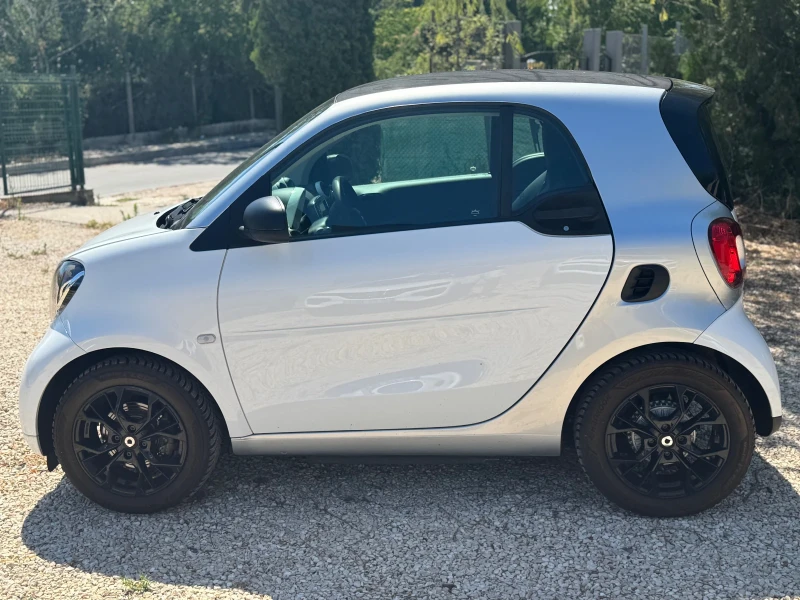 Smart Fortwo EQ 22kW, снимка 4 - Автомобили и джипове - 50997211