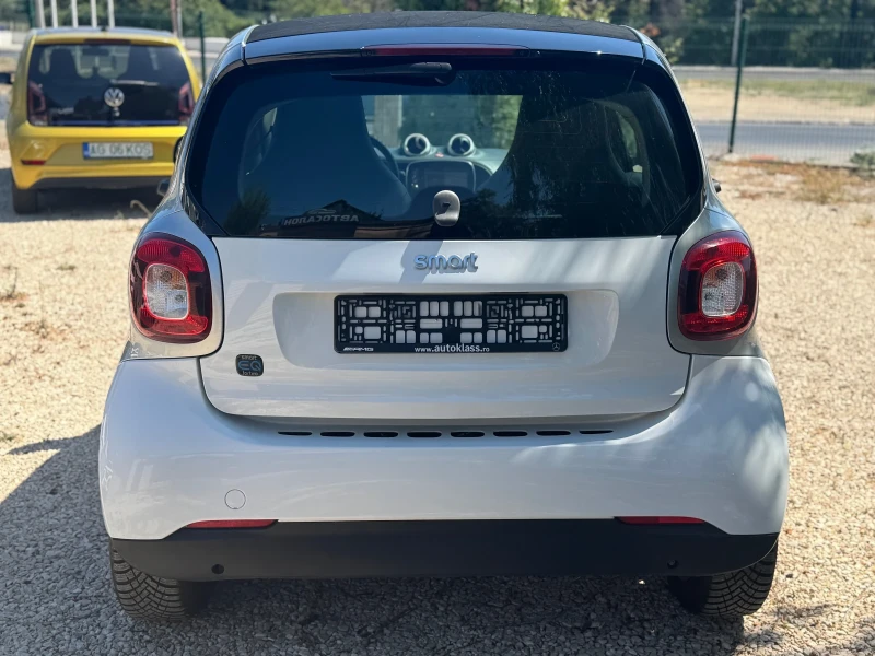 Smart Fortwo EQ 22kW, снимка 6 - Автомобили и джипове - 50997211