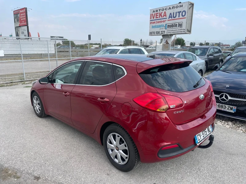 Kia Ceed 1.6 CRDi Full Top, снимка 4 - Автомобили и джипове - 51191282