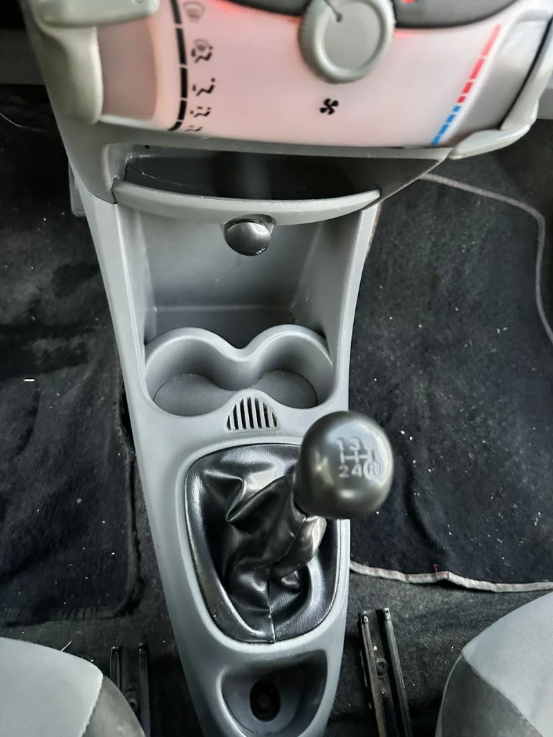 Citroen C1, снимка 13 - Автомобили и джипове - 52588219