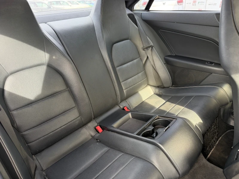 Mercedes-Benz E 350 Coupe * AMG Line, снимка 9 - Автомобили и джипове - 52474261
