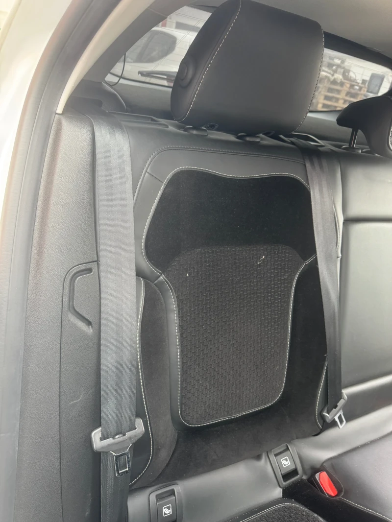 Renault Megane, снимка 12 - Автомобили и джипове - 52788800