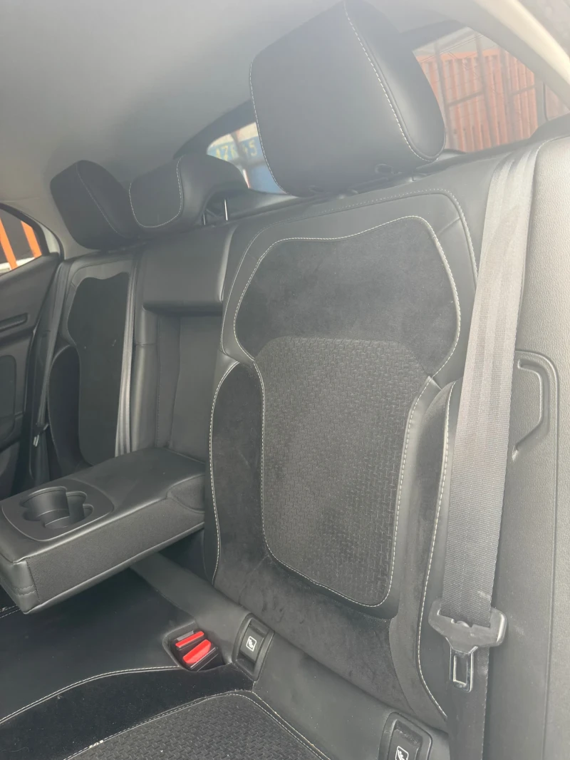 Renault Megane, снимка 13 - Автомобили и джипове - 52788800