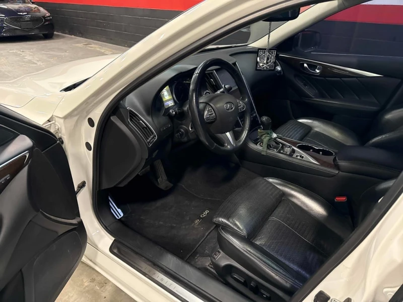 Infiniti Q50 * Red Sport 400 * CARFAX * ЦЕНА ДО БГ, снимка 7 - Автомобили и джипове - 52877662