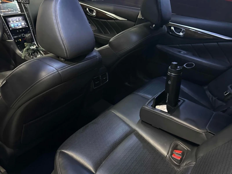 Infiniti Q50 * Red Sport 400 * CARFAX * ЦЕНА ДО БГ, снимка 10 - Автомобили и джипове - 52877662