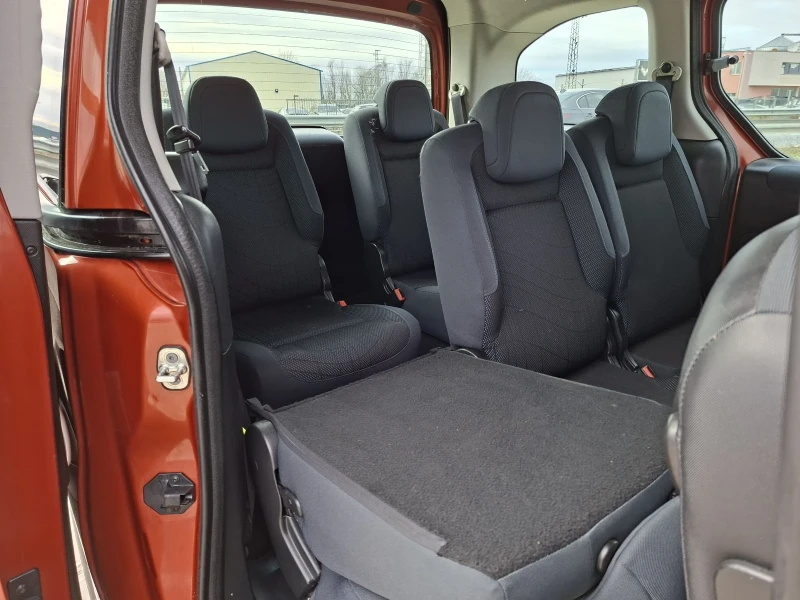 Peugeot Partner 6+ 1/1.6hdi-90/7МЕСТА/КЛИМАТИК, снимка 14 - Автомобили и джипове - 53058177