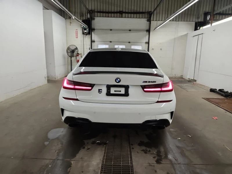 BMW 340 * M340I XDRIVE * * ЦЕНА ДО БЪЛГАРИЯ!!!* , снимка 6 - Автомобили и джипове - 53143106