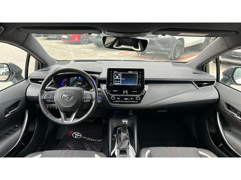 Toyota Corolla HB 1.8 HSD GR-SPORT - изображение 8