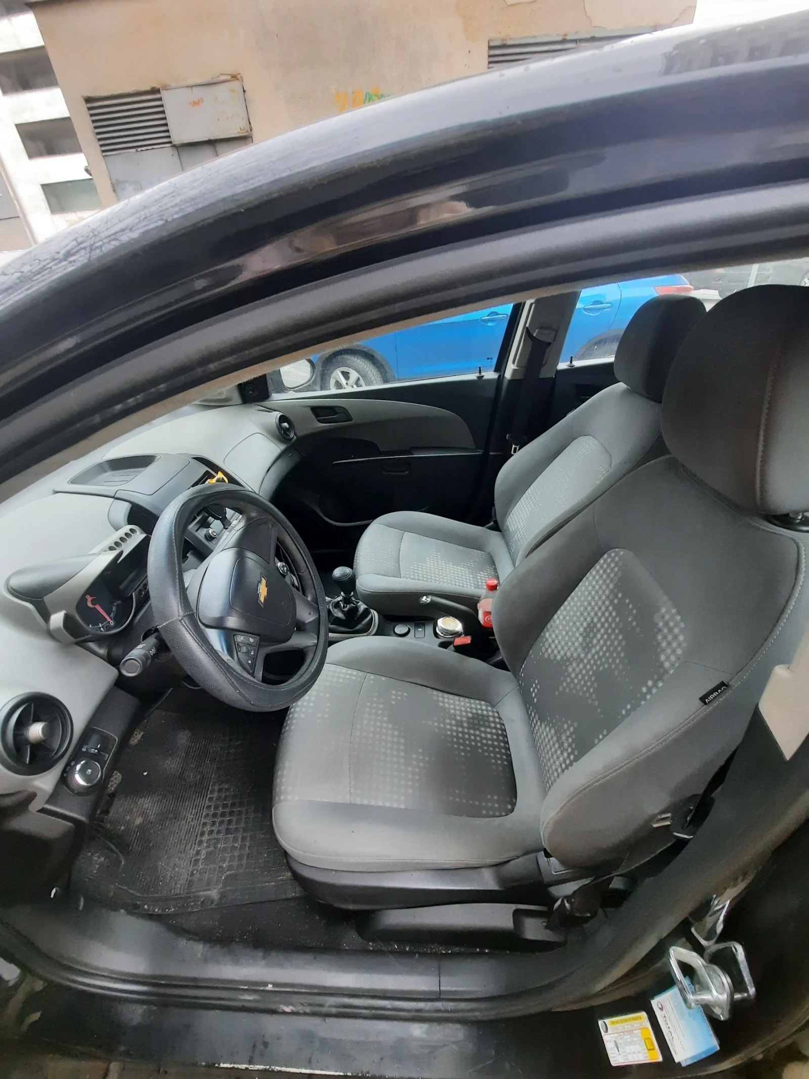 Chevrolet Aveo  - изображение 3