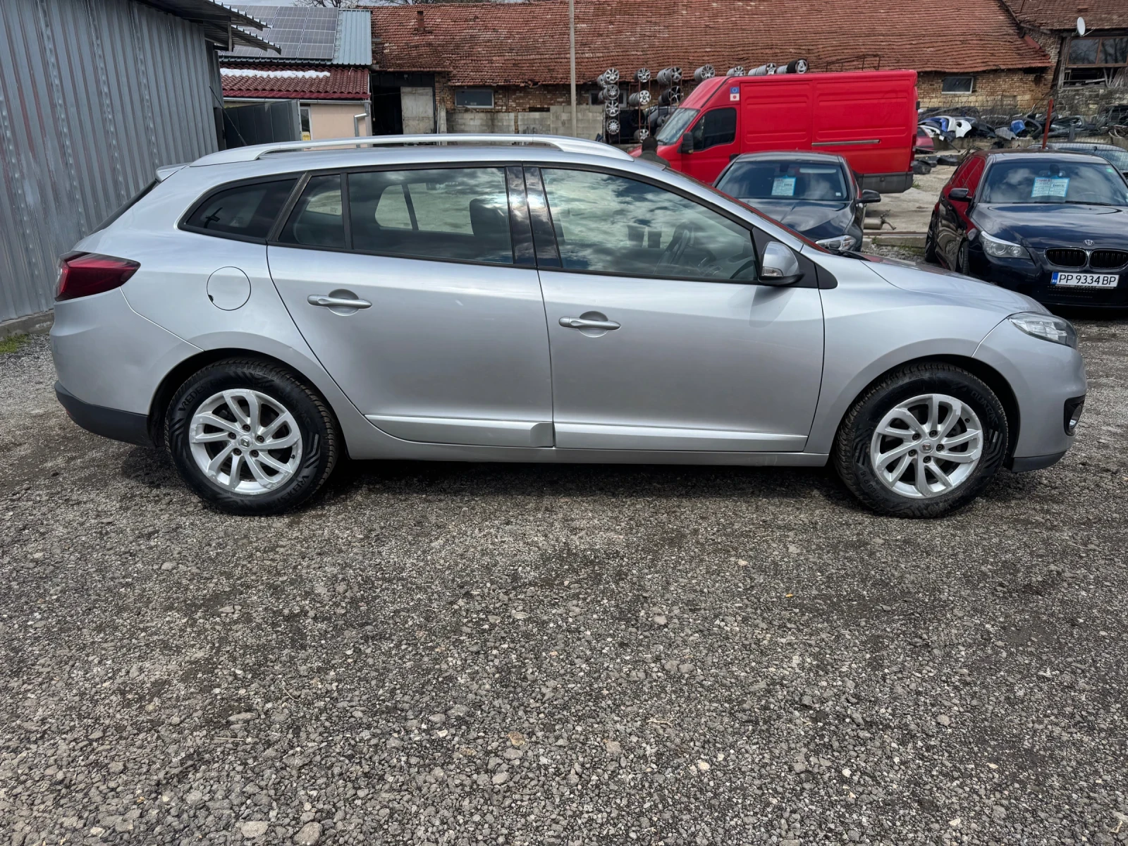 Renault Megane 15 dci 110ks - изображение 4