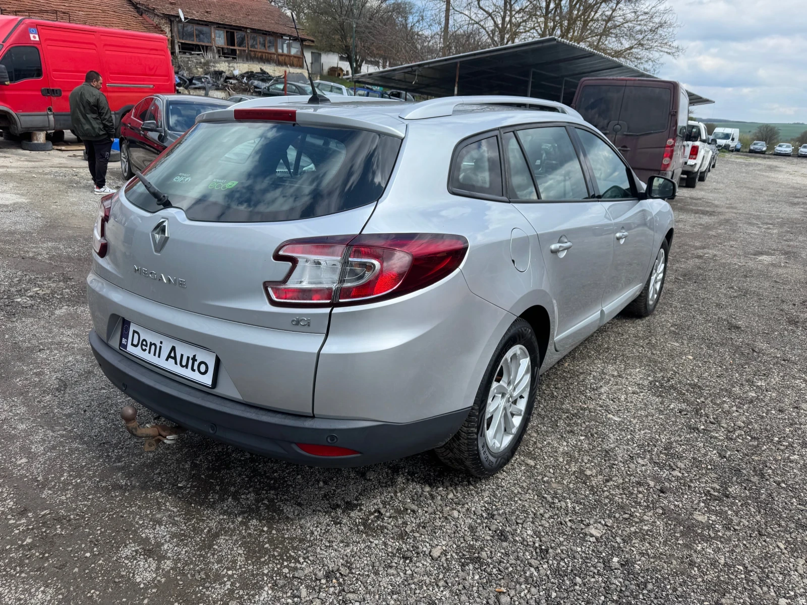 Renault Megane 15 dci 110ks - изображение 5