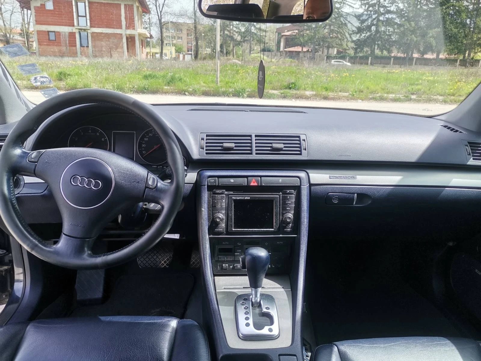 Audi A4 3.0 4х4 - изображение 10