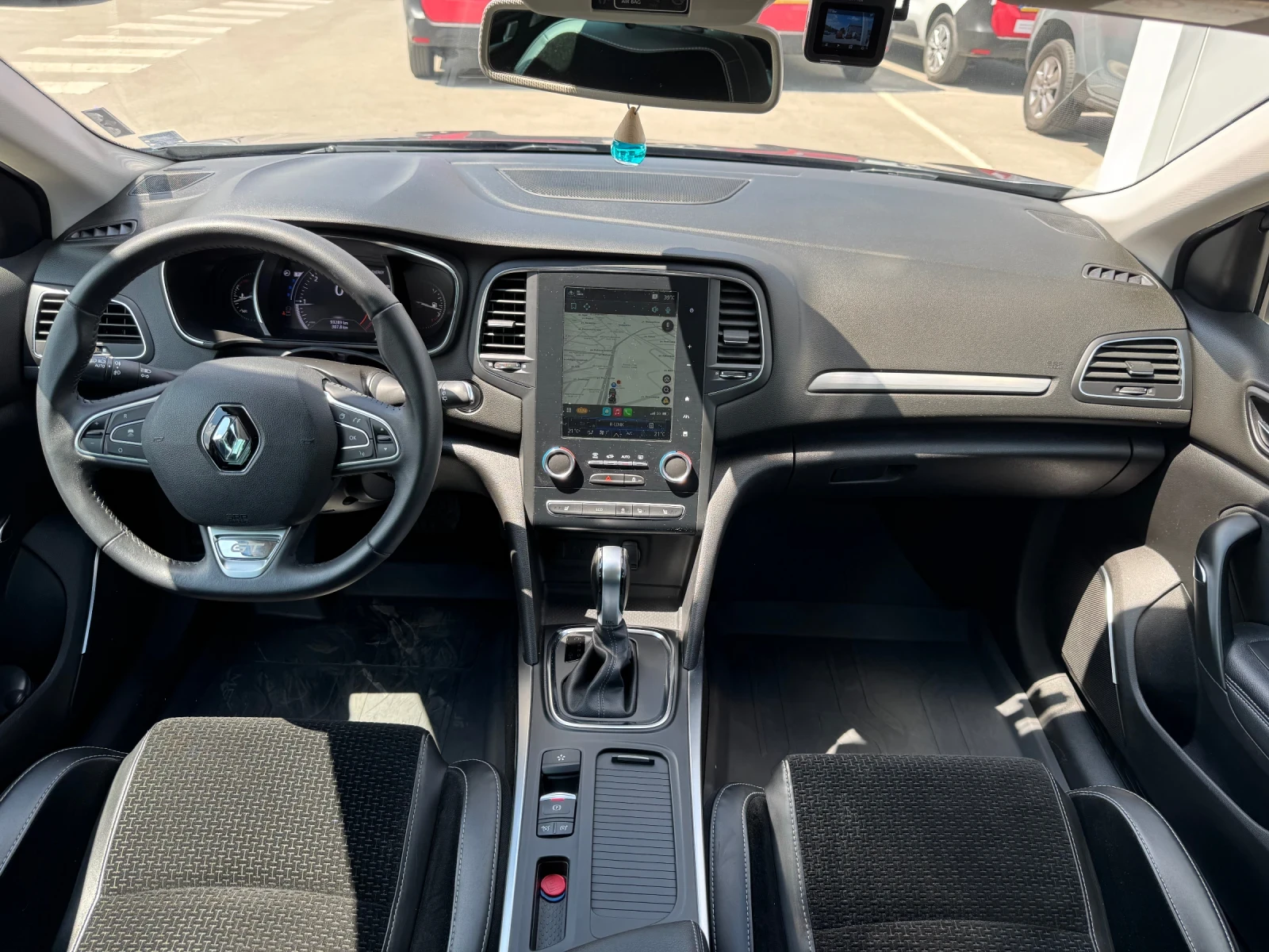 Renault Megane  - изображение 9